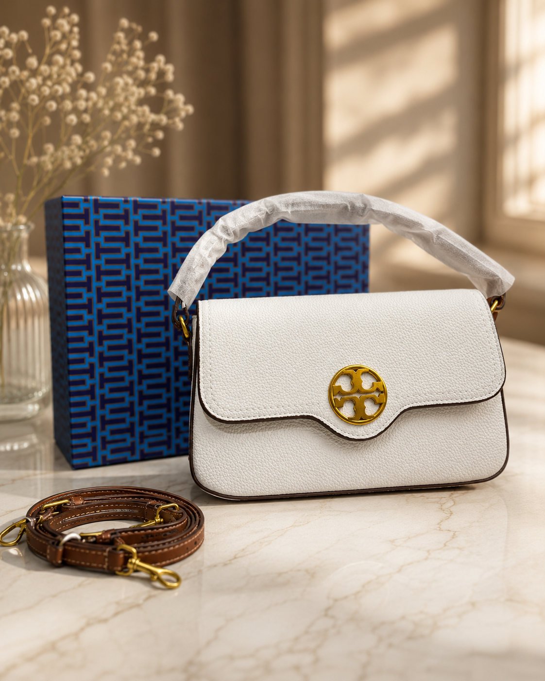 Elegant Tory Burch Shoulder Bag